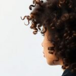 curly_hair_with_a_voluminous_top